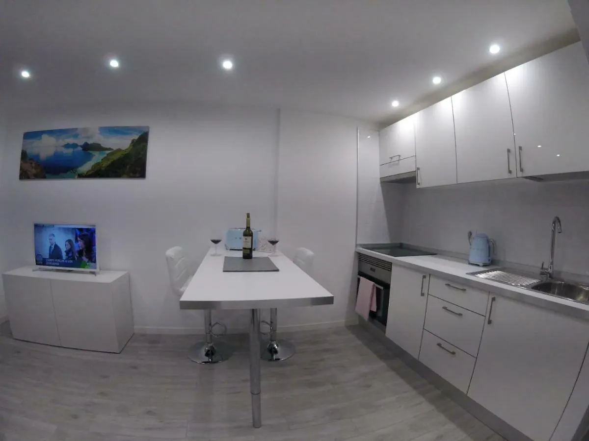 Playa Honda Luxury Apartment Arona