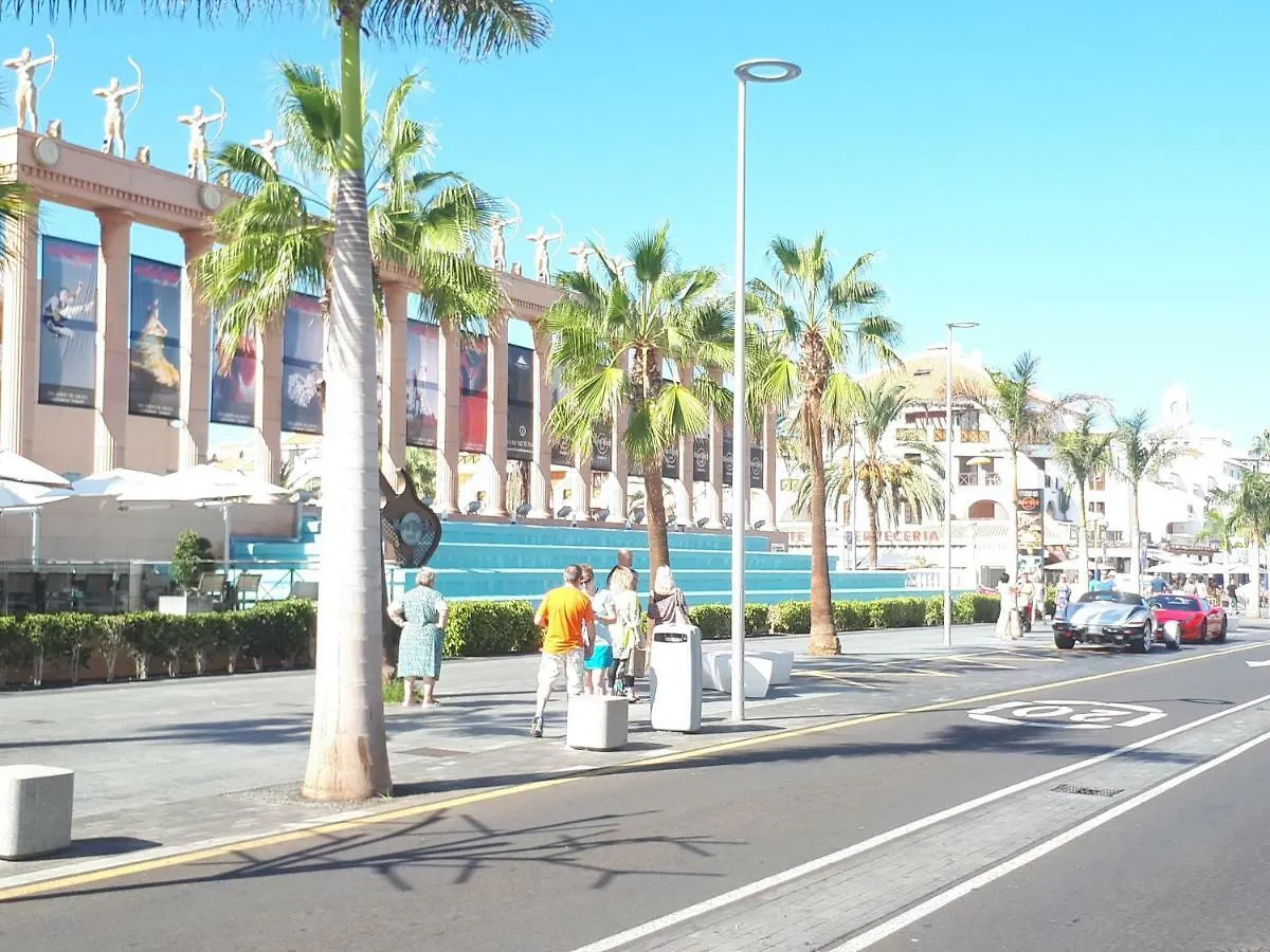 Playa Honda Luxury Apartment Arona